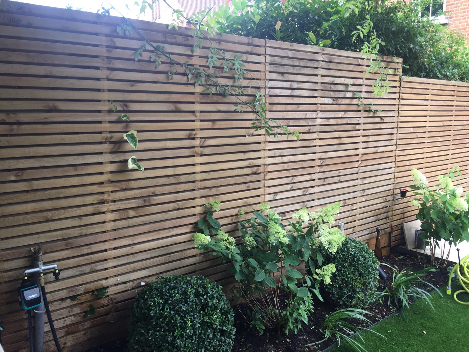 slatted fencing