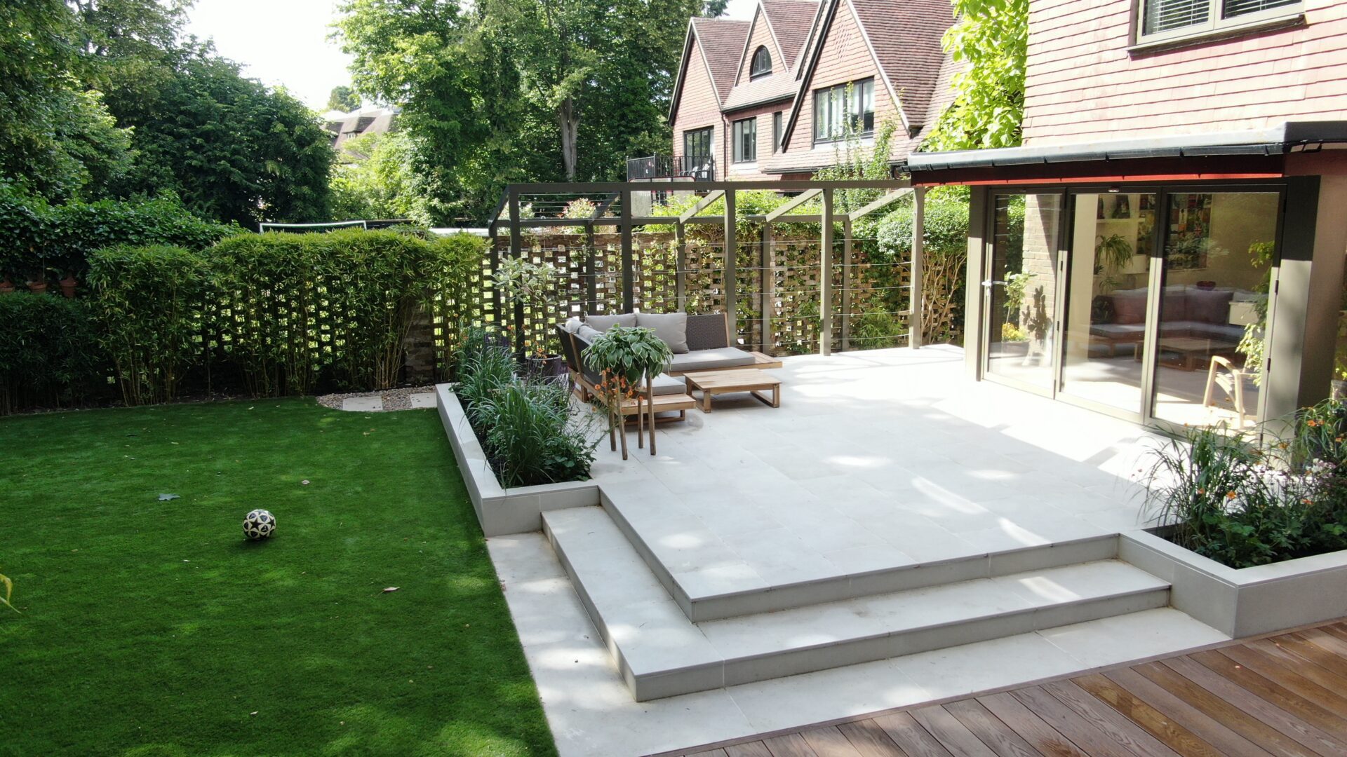 raised patio Tadworth