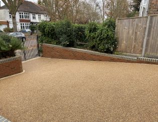 resin bound driveway installer Surrey